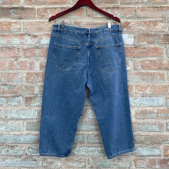 ASOS Mom Jeans Remo Cropped Straight High Rise Capri Plus Curve Denim NWT - Picture 7 of 7